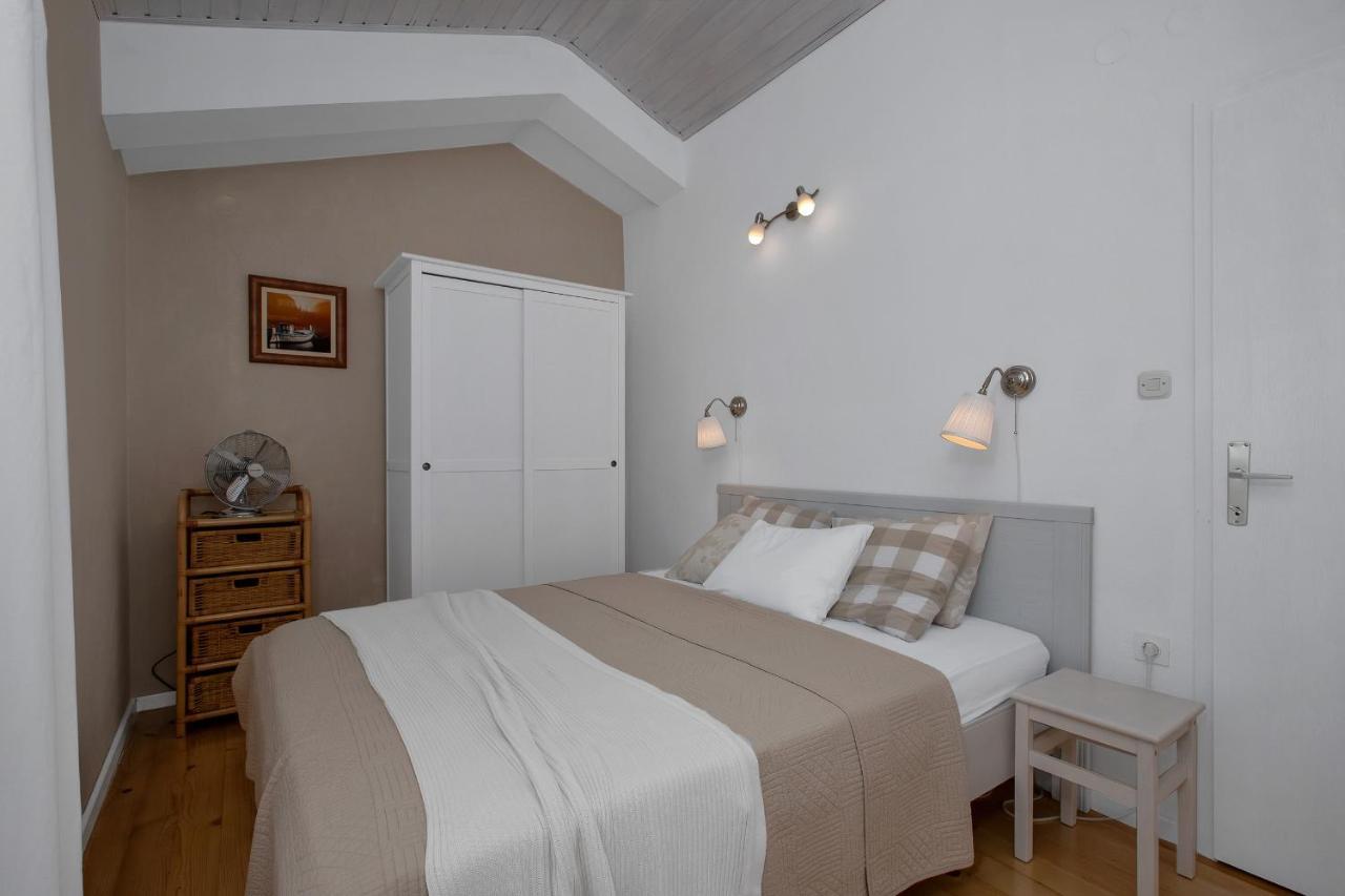 Apartman Ratac 11 Tučepi Kültér fotó